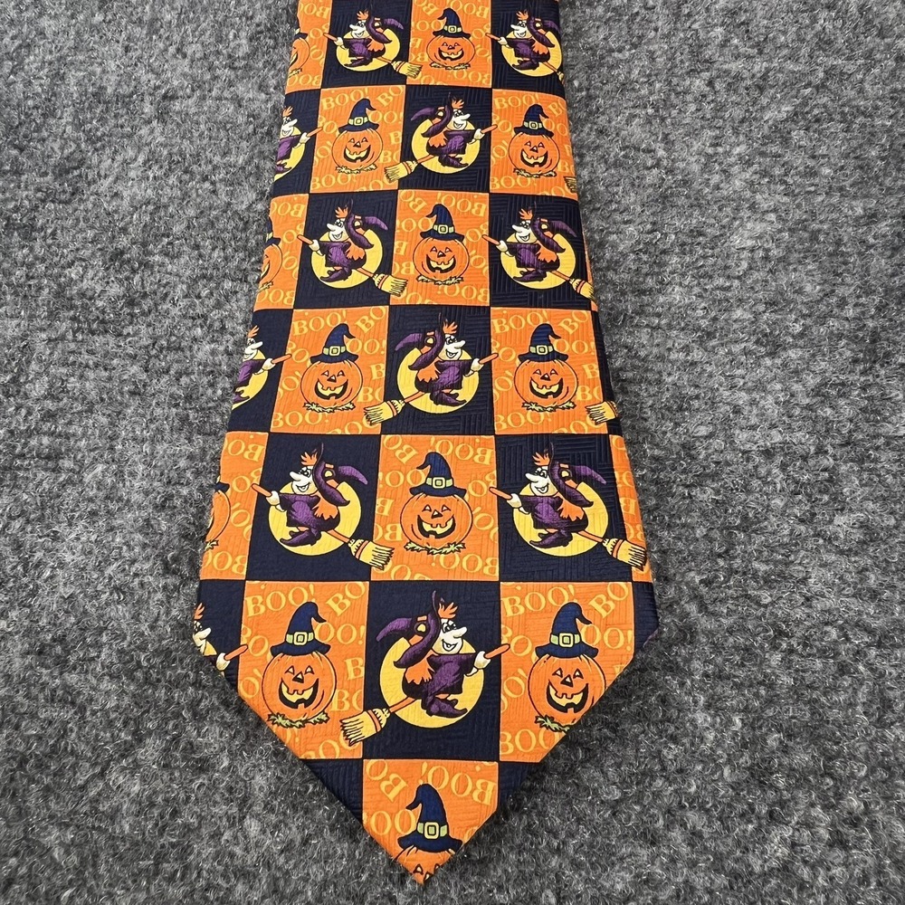 Halloween Men's Necktie Tie Witches Jack-O-Lanterns Pumpkins Orange Black Boo